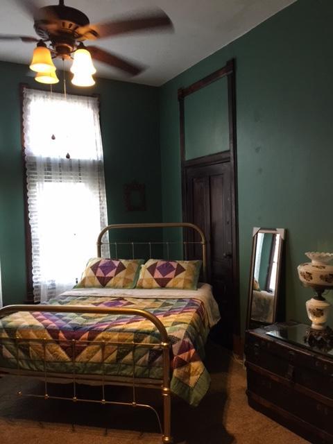 Mansion On The Mile B&B Индианаполис Экстерьер фото